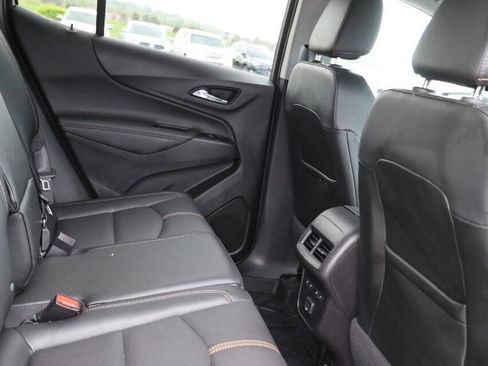 Used 2024 Chevrolet Equinox Premier AWD/4WD image 16