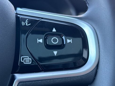 New 2026 Volvo XC90 B6 Plus w/ Protection Package image 28