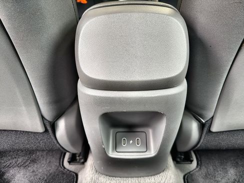 Certified 2024 Hyundai Elantra SE FWD image 34