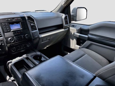 Used 2018 Ford F150 XLT w/ Equipment Group 301A Mid RWD image 21