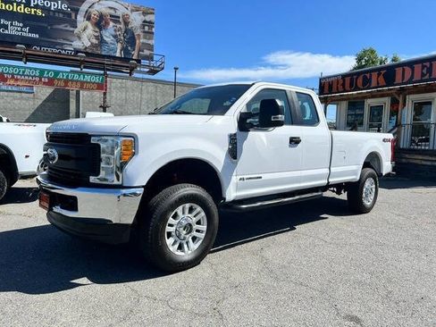 Used 2017 Ford F250 XL w/ Power Equipment Group AWD/4WD image 3