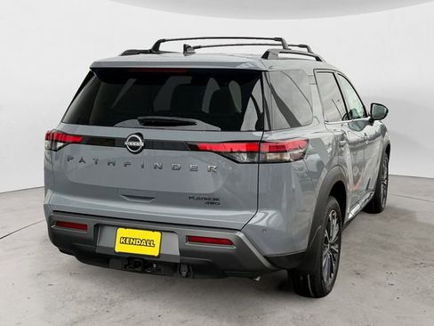 New 2026 Nissan Pathfinder Platinum image 4