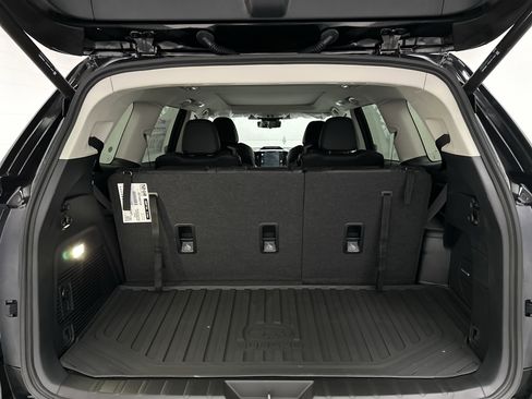 New 2026 Subaru Ascent Bronze Edition image 11