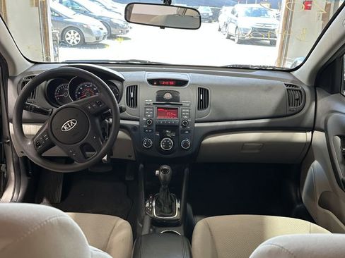 Used 2012 Kia Forte EX FWD image 7