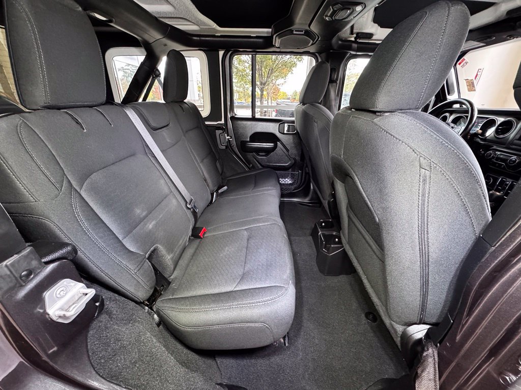 Used 2021 Jeep Wrangler Unlimited Sport AWD/4WD image 45