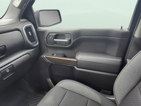 Used 2022 Chevrolet Silverado 1500 RST AWD/4WD image 25
