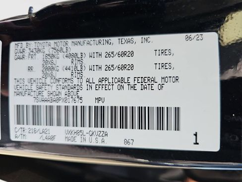 Certified 2023 Toyota Sequoia Platinum image 26