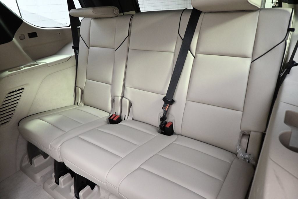 Certified 2024 Cadillac Escalade Premium Luxury w/ LPO, Floor Liner Package AWD/4WD image 22