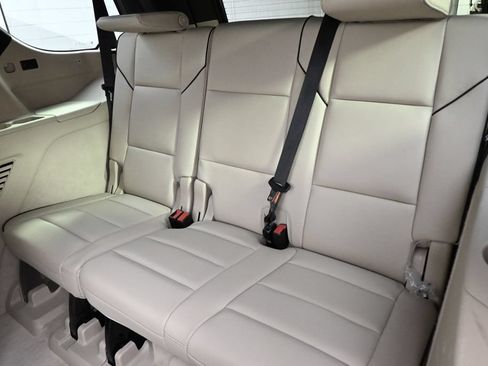 Used 2024 Cadillac Escalade Premium Luxury w/ LPO, Floor Liner Package AWD/4WD image 22