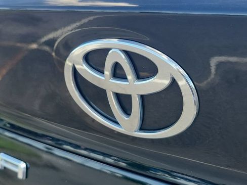 Used 2025 Toyota Camry LE FWD image 8