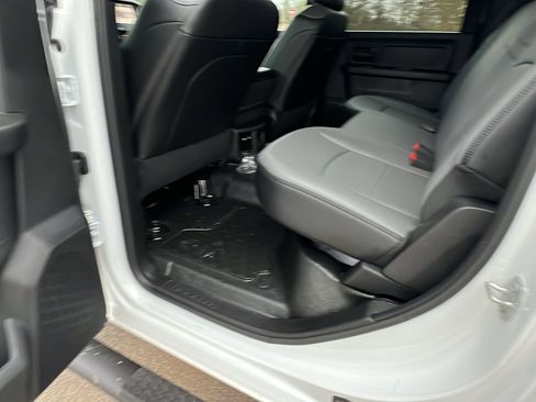 Used 2025 RAM 5500 Tradesman w/ Safety Group image 26