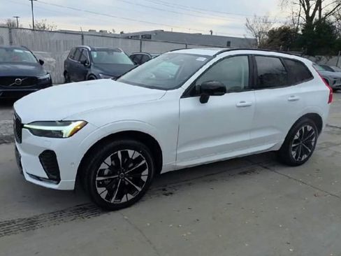 New 2026 Volvo XC60 B5 Ultra w/ Protection Package Premier image 4