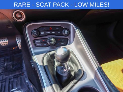 Used 2022 Dodge Challenger R/T Scat Pack w/ Shaker Package RWD image 20