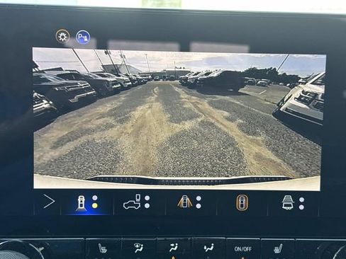 New 2026 Chevrolet Colorado LT w/ LT Convenience Package image 16