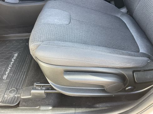 Used 2023 Hyundai Santa Fe SE AWD/4WD image 19