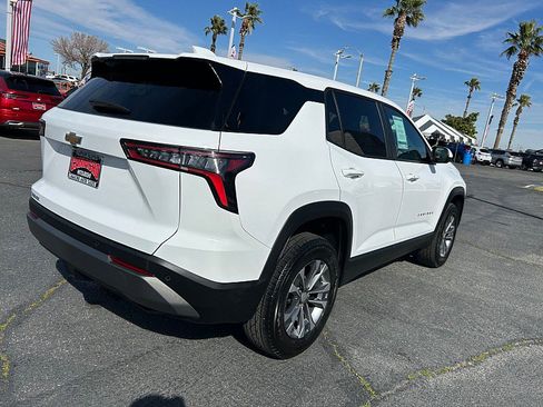 Used 2025 Chevrolet Equinox LT image 6
