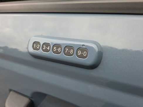 Used 2023 Ford Bronco Wildtrak AWD/4WD image 39