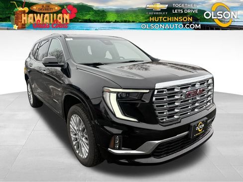 Used 2024 GMC Acadia Denali w/ LPO, Floor Liner Package image 7