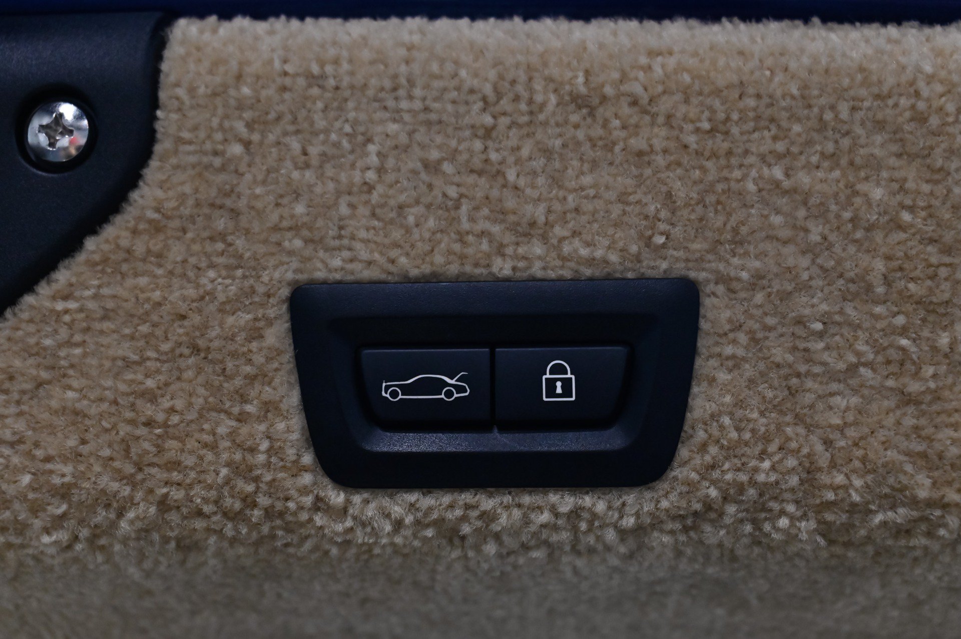 Used 2012 Rolls-Royce Ghost RWD image 28
