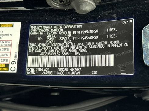 Used 2020 Toyota 4Runner image 33