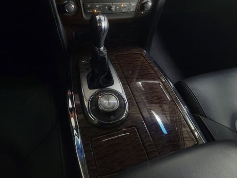 Used 2017 Nissan Armada SL w/ Moonroof Package image 26