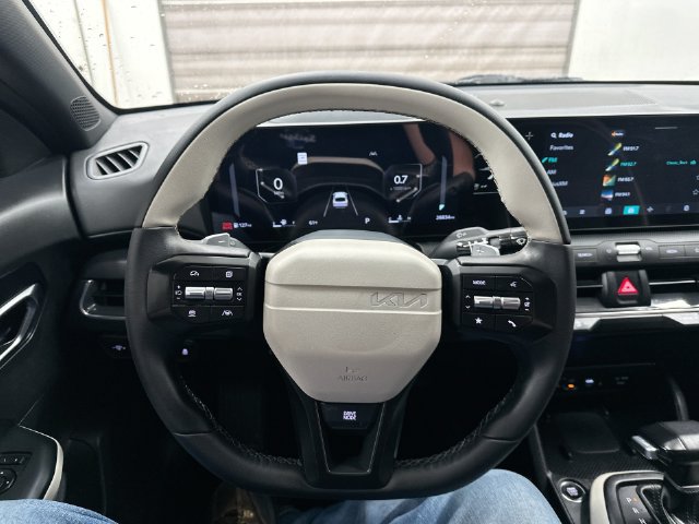 Certified 2025 Kia K4 GT-Line w/ GT-Line Sunroof Package FWD image 13