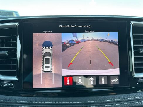 New 2026 Chrysler Pacifica Select image 46