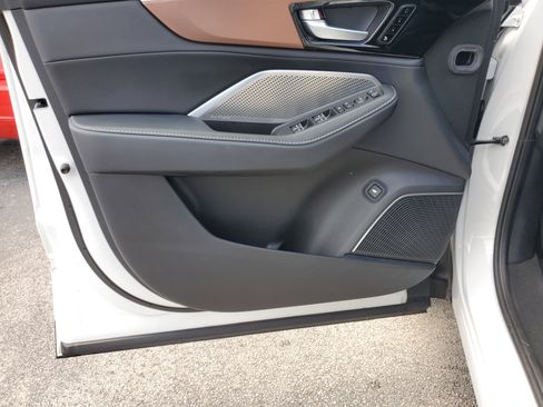 Used 2022 Acura MDX FWD w/ Technology Package image 17