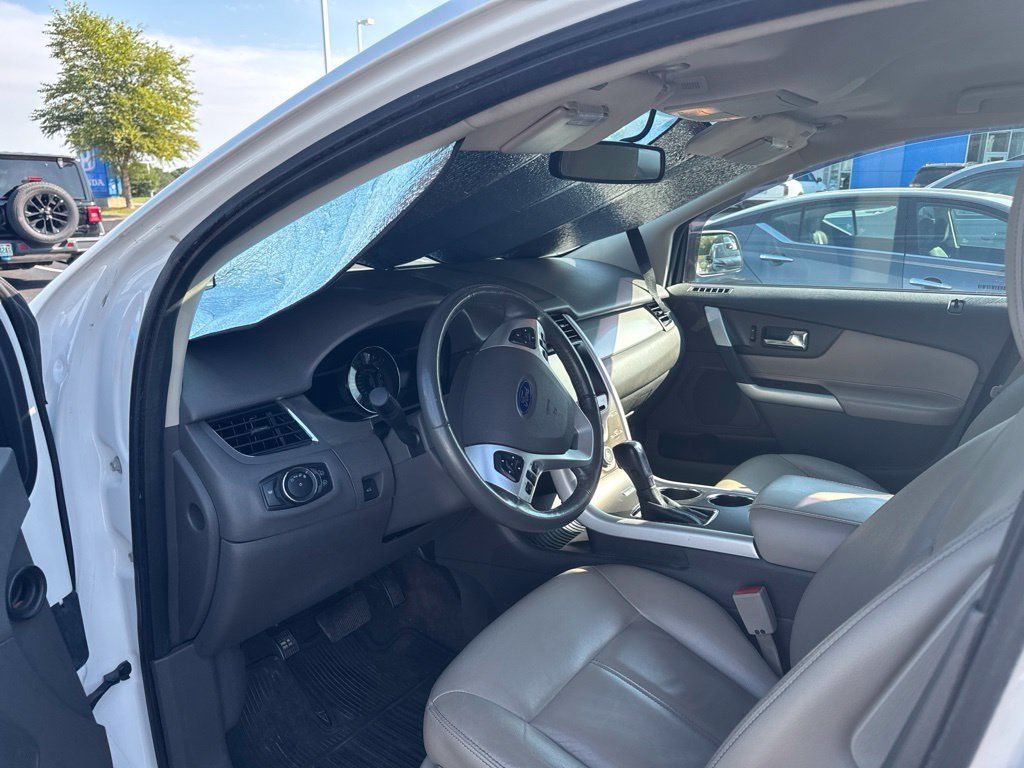 Used 2013 Ford Edge SEL FWD image 5