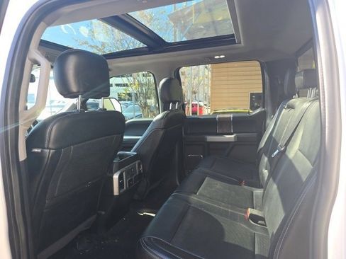 Used 2019 Ford F250 Lariat w/ Lariat Ultimate Package image 7