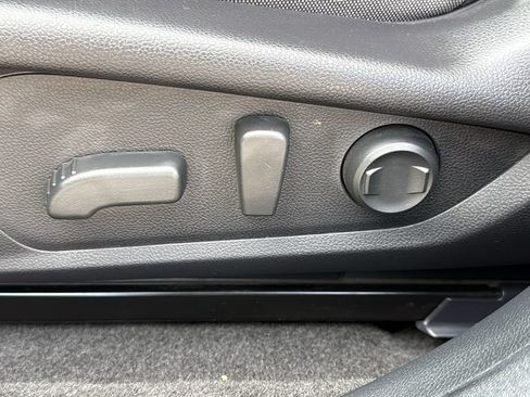 Certified 2024 Subaru Crosstrek 2.5i Sport AWD/4WD image 11