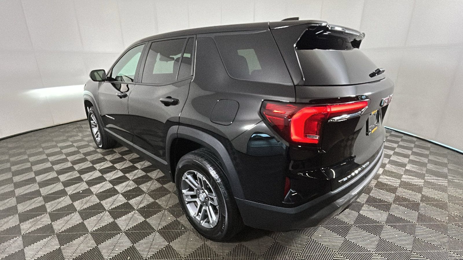 Used 2026 GMC Terrain Elevation AWD/4WD image 5