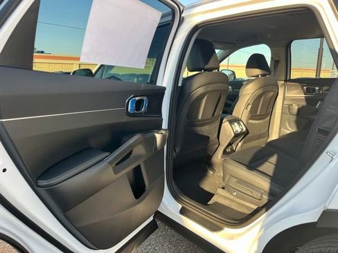 New 2026 Kia Sorento EX AWD/4WD image 18