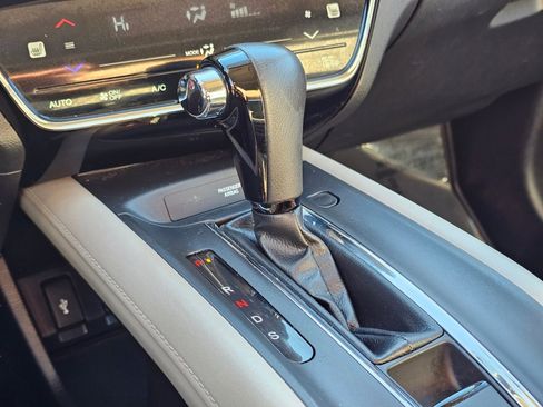 Used 2017 Honda HR-V EX-L image 12