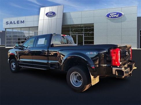Certified 2025 Ford F350 XLT w/ Snow Plow/Camper Package image 4