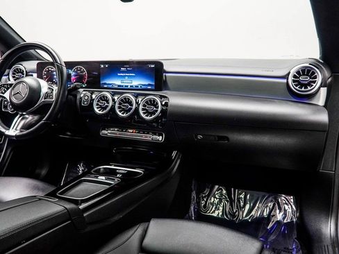 Used 2025 Mercedes-Benz CLA 250 CLA 250 image 16