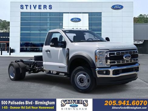 New 2025 Ford F550 2WD Regular Cab Super Duty image 1