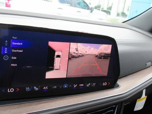 New 2025 Chevrolet Tahoe High Country image 25