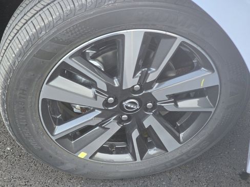 New 2025 Nissan Versa SV w/ Trunk Package image 18