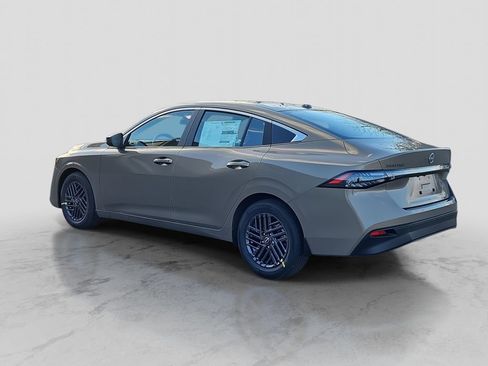 New 2026 Nissan Sentra SV image 5