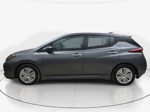Used 2023 Nissan Leaf S FWD image 7