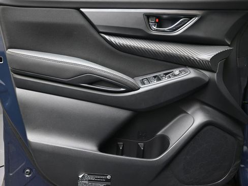 Used 2024 Subaru Ascent Premium w/ Convenience Package image 26