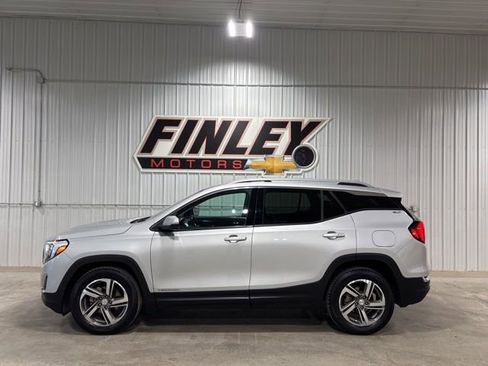 Used 2020 GMC Terrain SLT w/ Preferred Package image 1
