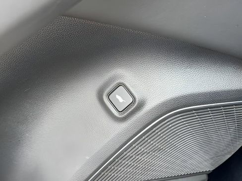 Used 2023 Acura MDX FWD w/ Technology Package image 41