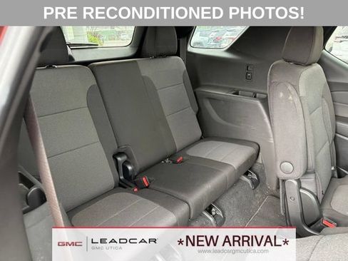 Used 2023 Chevrolet Traverse LT AWD/4WD image 14