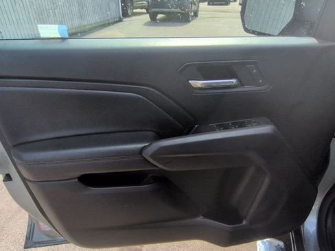 Used 2023 Chevrolet Colorado LT w/ LT Convenience Package III image 24