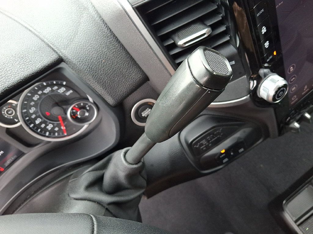 Certified 2025 RAM 2500 Big Horn AWD/4WD image 14
