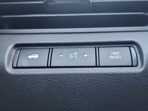 New 2026 Nissan Altima 2.5 SV AWD/4WD image 17