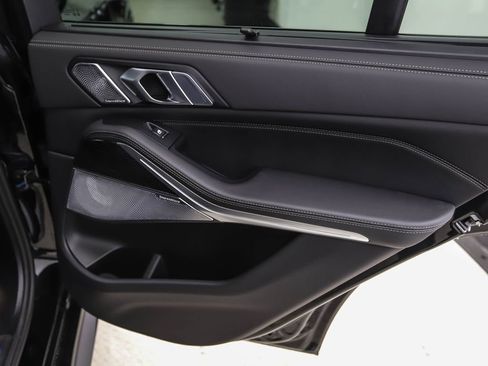 New 2026 BMW X5 M60i image 24