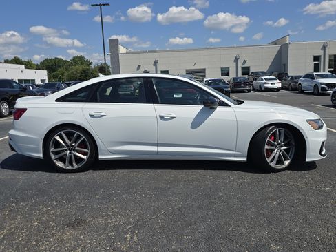 Used 2021 Audi S6 Prestige w/ Prestige Package AWD/4WD image 8